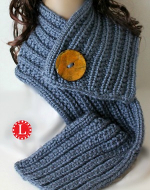 Farrow Rib Stitch Scarf - Loom Knit Pattern