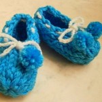 How to Loom Knit Baby Booties with a Flower Loom