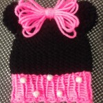 Loom Knit Minnie Mouse Hat – Free Pattern