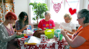 Nancy Lambert teaching looming  Loving with Looms 2014