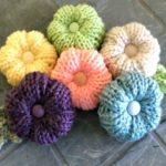 Rib Stitch Flowers on a Round Loom Video