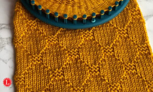 Quilt Block Diamond Stitch Loom Knit