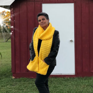 Loom Knit Garter Stitch Scarf with Pockets Project Pattern