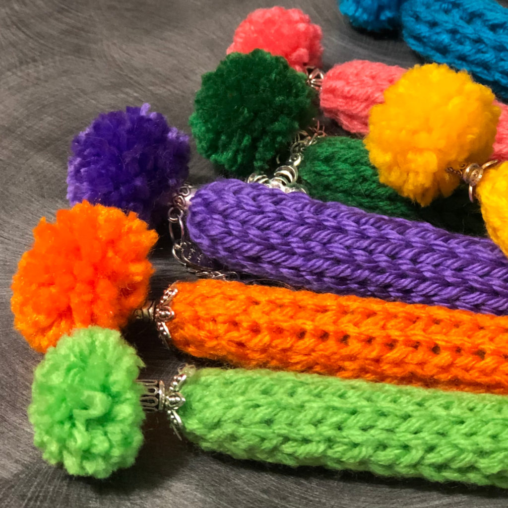loom knit hook cover