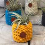 Loom Knit Plant Pot Cover on a Round Loom