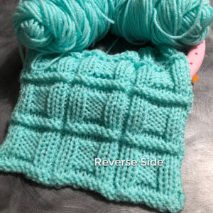 Button in a Square Loom Knit Stitch Reverse Copyright Loomahat