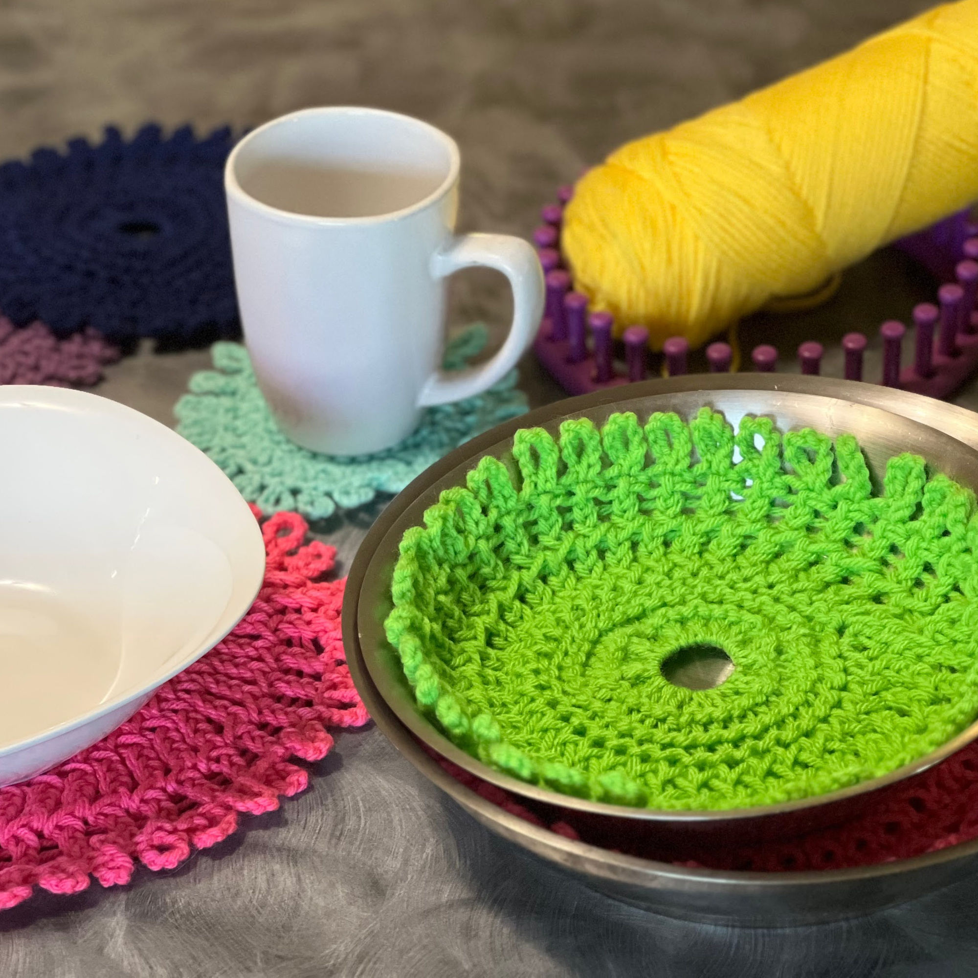 Loom Knit Doiley Pot Protector Placemat Coaster